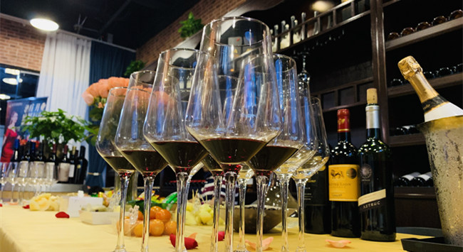 紅酒批發(fā)加盟生意的發(fā)展怎么樣 紅酒批發(fā)加盟生意的發(fā)展怎么樣